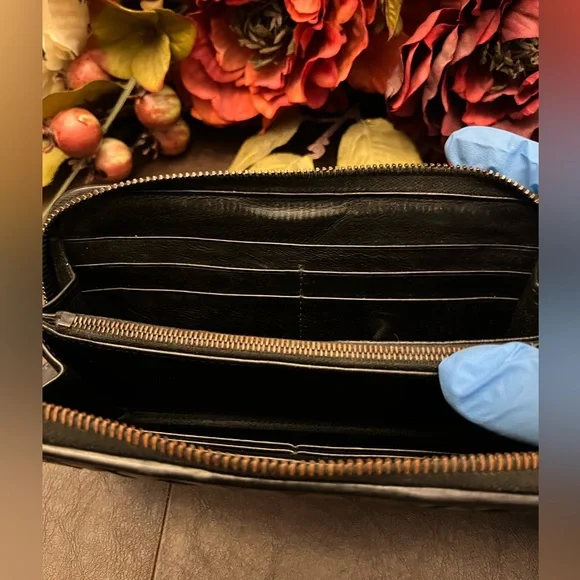 Bottega Veneta Black Imperatore Long Wallet Zipper Calf Leather - Picture 15 of 16